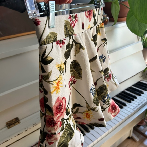 Mine High Waist Pink and Green Floral Shorts - Picture 14 of 15